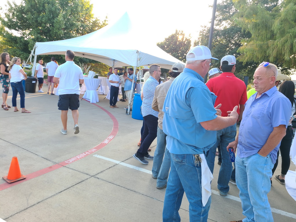 20210929_182400_resize